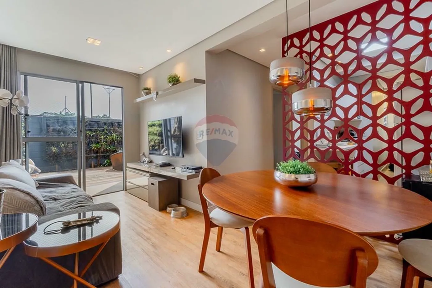 JCGSDA 156 Apto 601081107-15 - REMAX Lepex Exclusividades