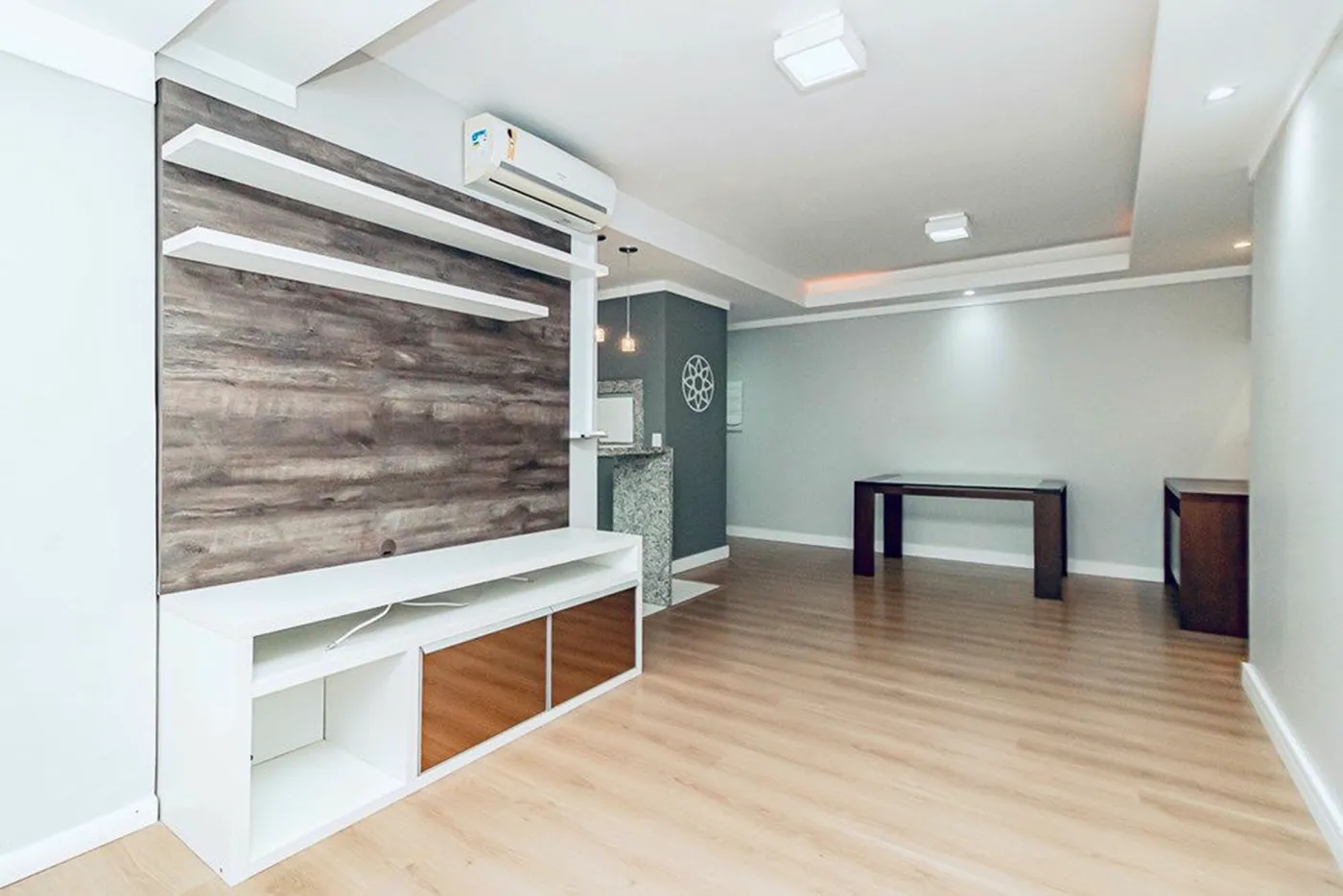 PDA 675 Apto 612491036-59 - REMAX Trend Exclusividades