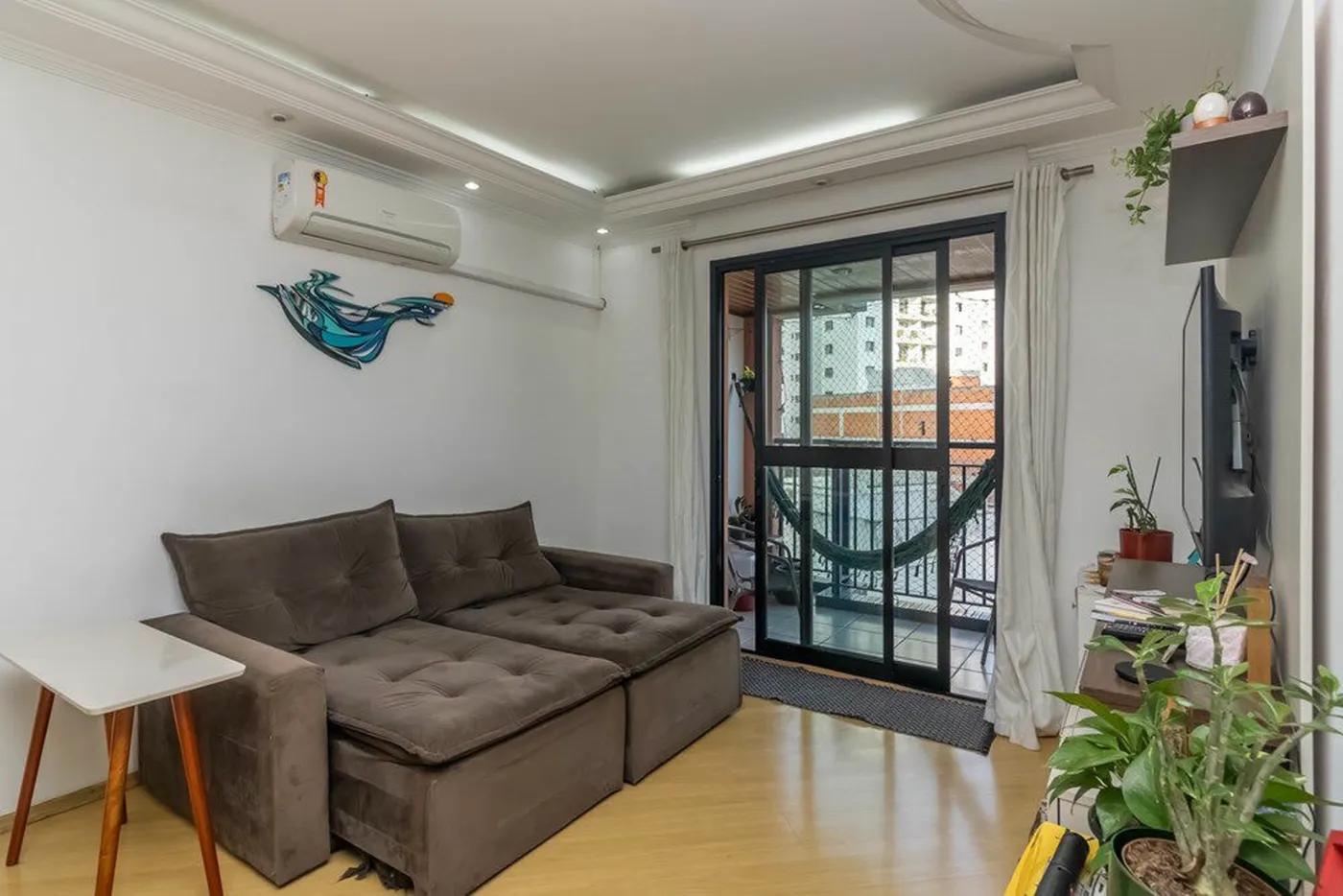 TNC 74 Apto 601721054-11 - REMAX Front Exclusividades