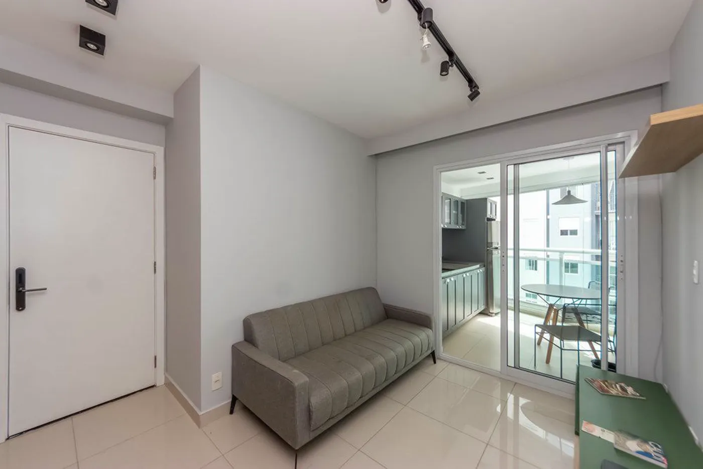 BFODAP 27 Apto 601721028-74 - REMAX Front Exclusividades