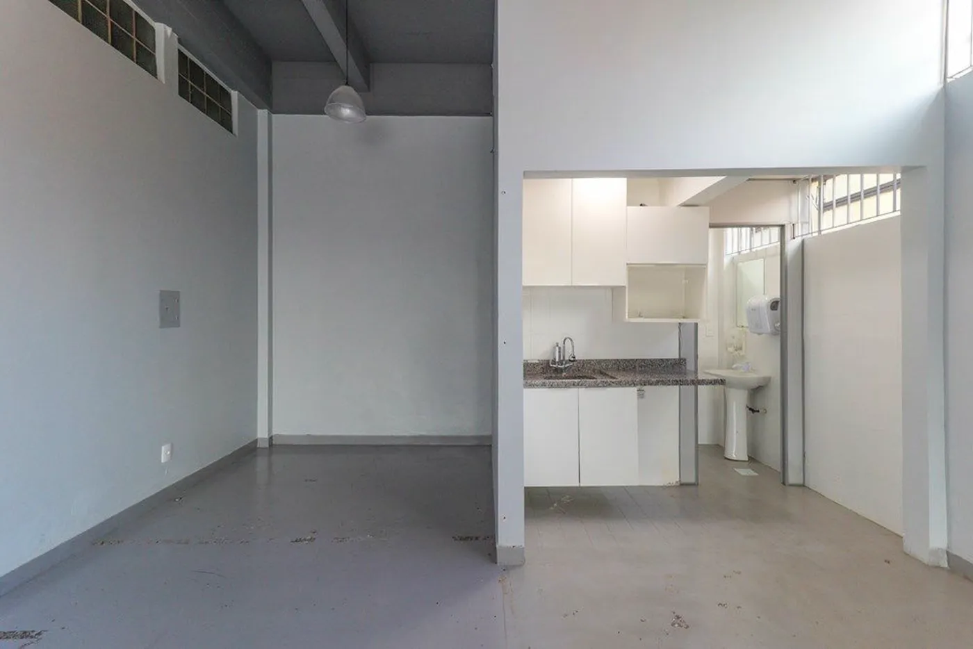 SDA 31 Loja 610371026-4 - REMAX Rocket Exclusividades — foto 5