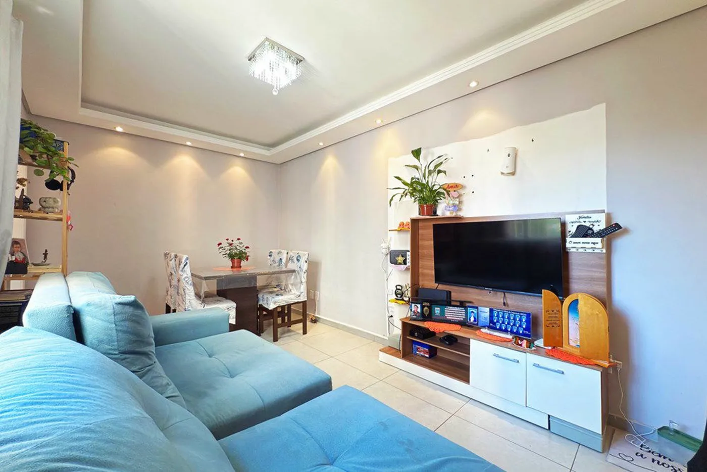 ADA 145 Apto 610191045-41 - REMAX Casa Sul Exclusividades