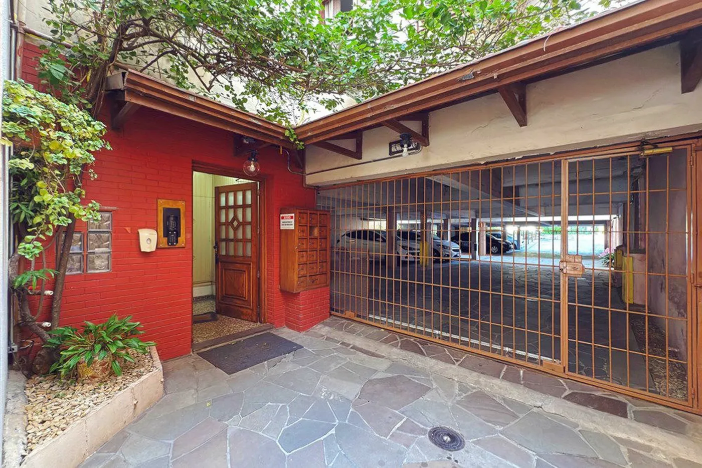 ADA 145 Apto 610191045-41 - REMAX Casa Sul Exclusividades — foto 4