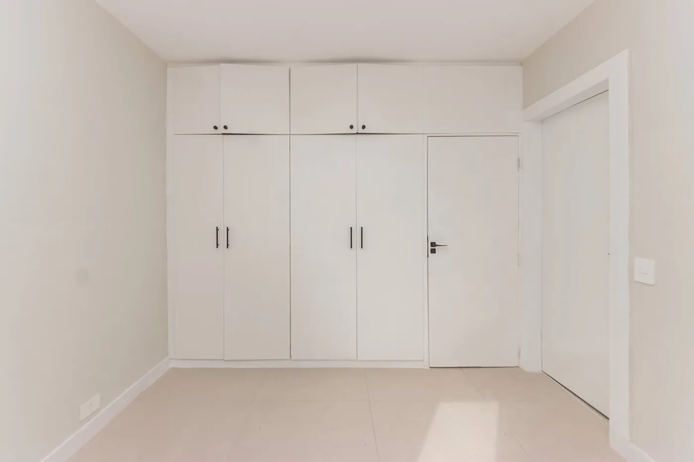 VCDAB 71 Apto 601721059-46 - REMAX Front Exclusividades — foto 2
