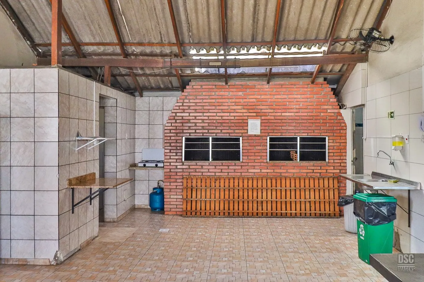 CJBR 3347 Apto 610191037-108 - REMAX Casa Sul Exclusividades — foto 3