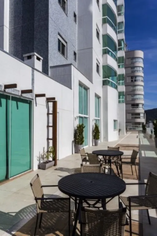 Edifício Torre Esmeralda - OMS Construções