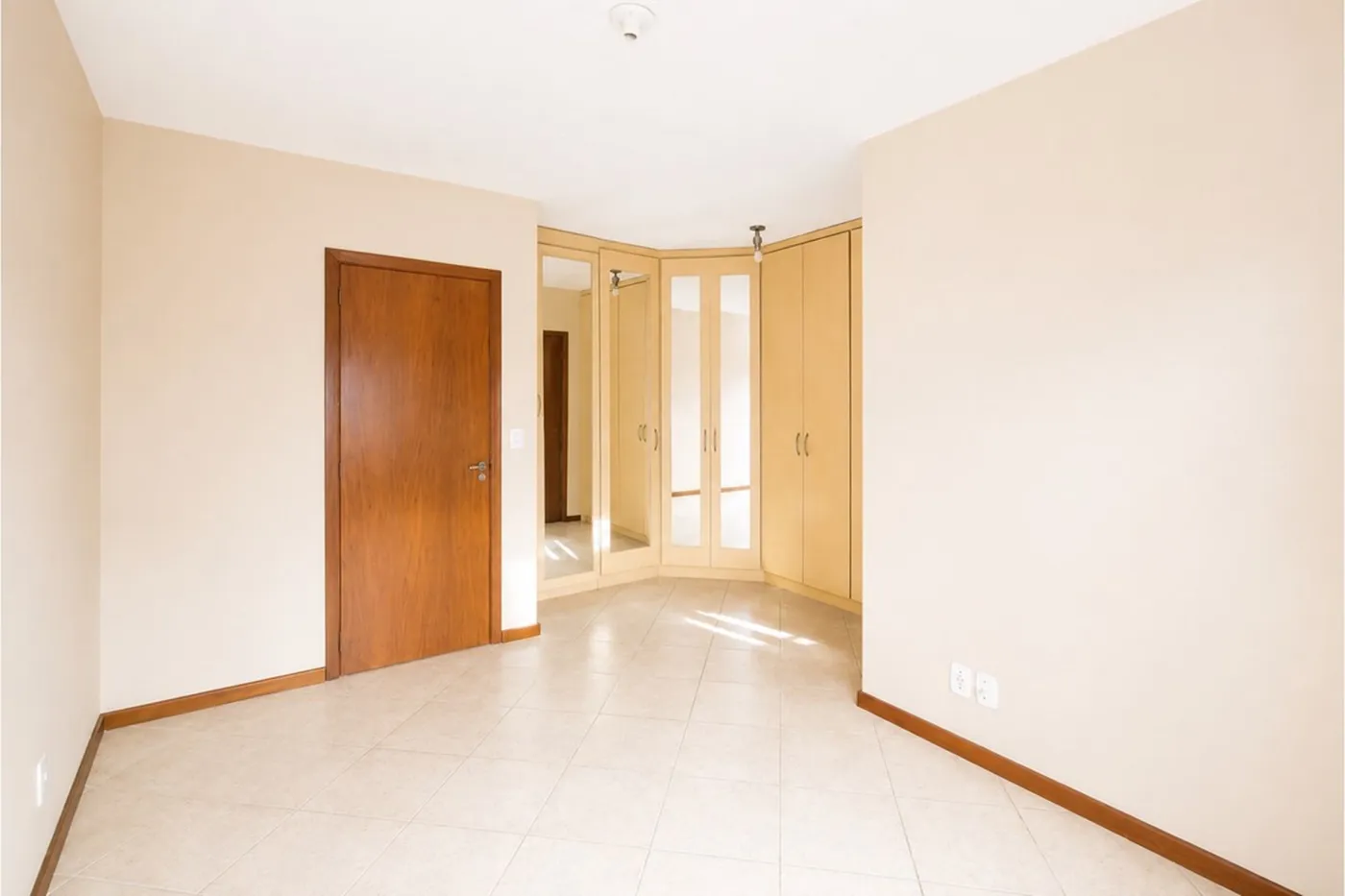 IDPA 15 Casa 610191066-23 - REMAX Casa Sul Exclusividades — foto 5