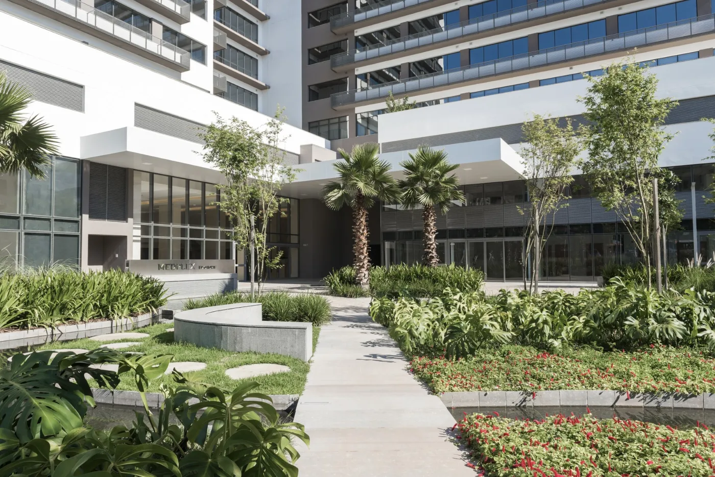 Medplex Eixo Norte Torre Office - Cyrela Goldsztein