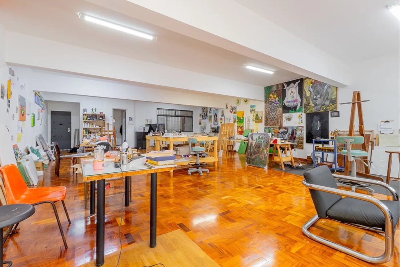CCC 105 Sala 601081108-6 - REMAX Lepex Exclusividades — foto 4