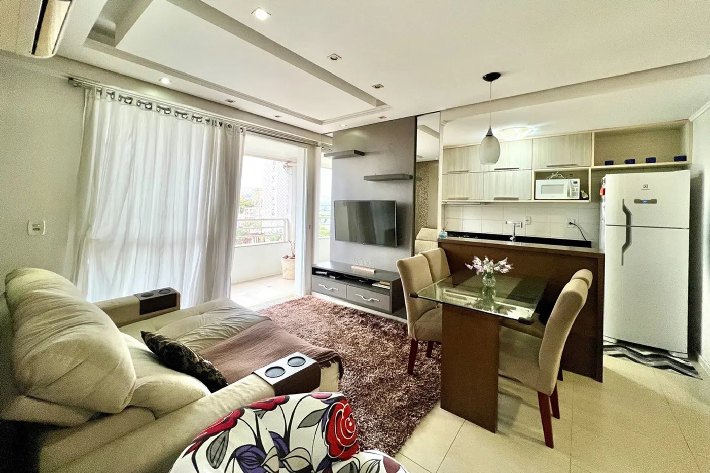 CDB 97 Apto 610241017-110 - REMAX 520 Exclusividades