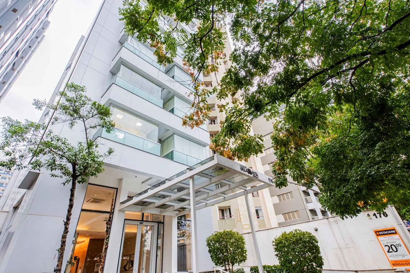 BVBR 176 Sala 601131002-74 - REMAX Ares Exclusividades