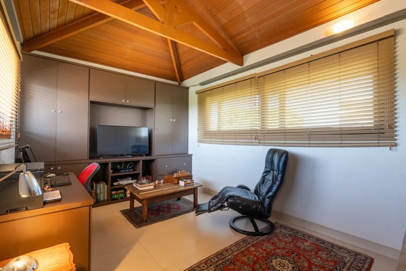 GVDF 3841 Casa 601241003-221 - REMAX Ville Exclusividades — foto 2