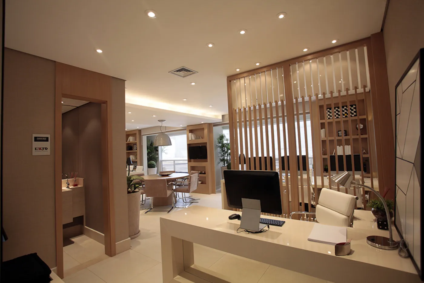 Converge Boulevard Office Mall - Exto