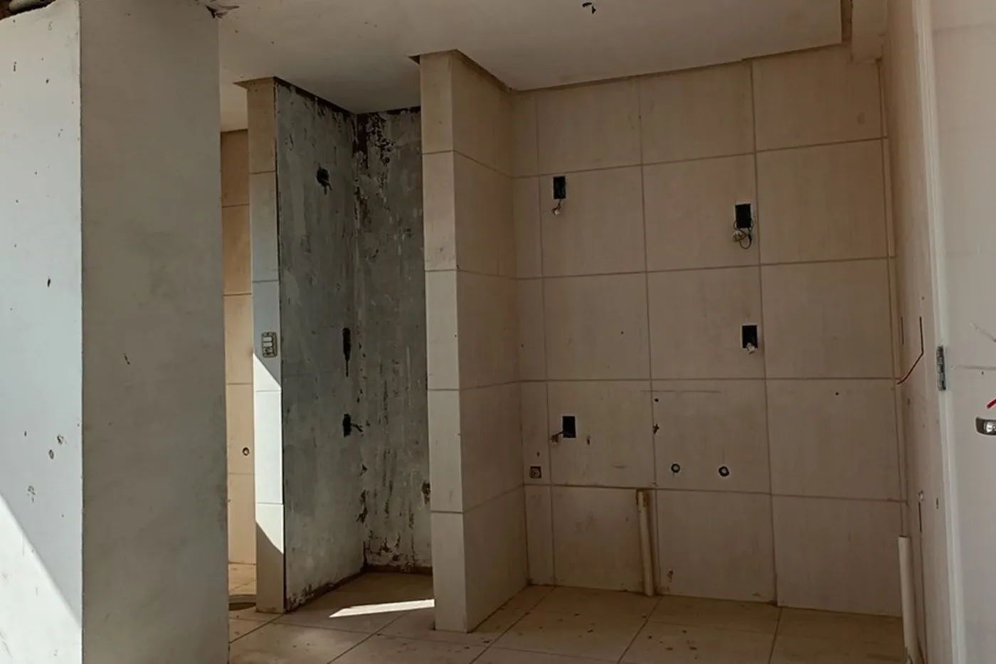CDC 4414 Apto 610441018-11 - REMAX Diamond Orla Exclusividades — foto 2