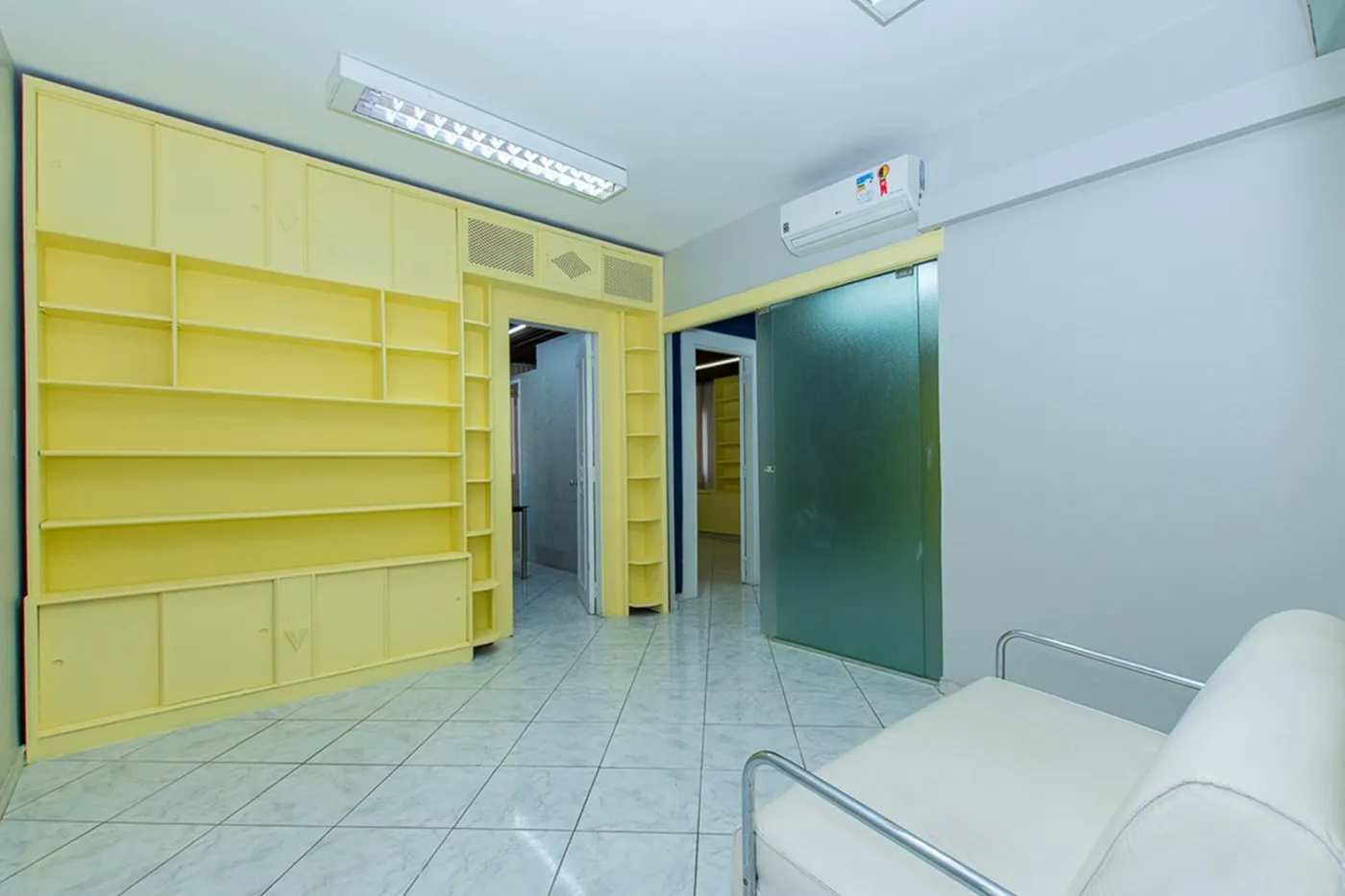 BVP 620 Sala 601081108-12 - REMAX Lepex Exclusividades