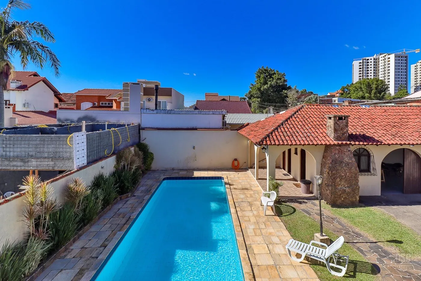 JPPB 670 Casa 612511010-116 - REMAX Moderna Exclusividades — foto 2