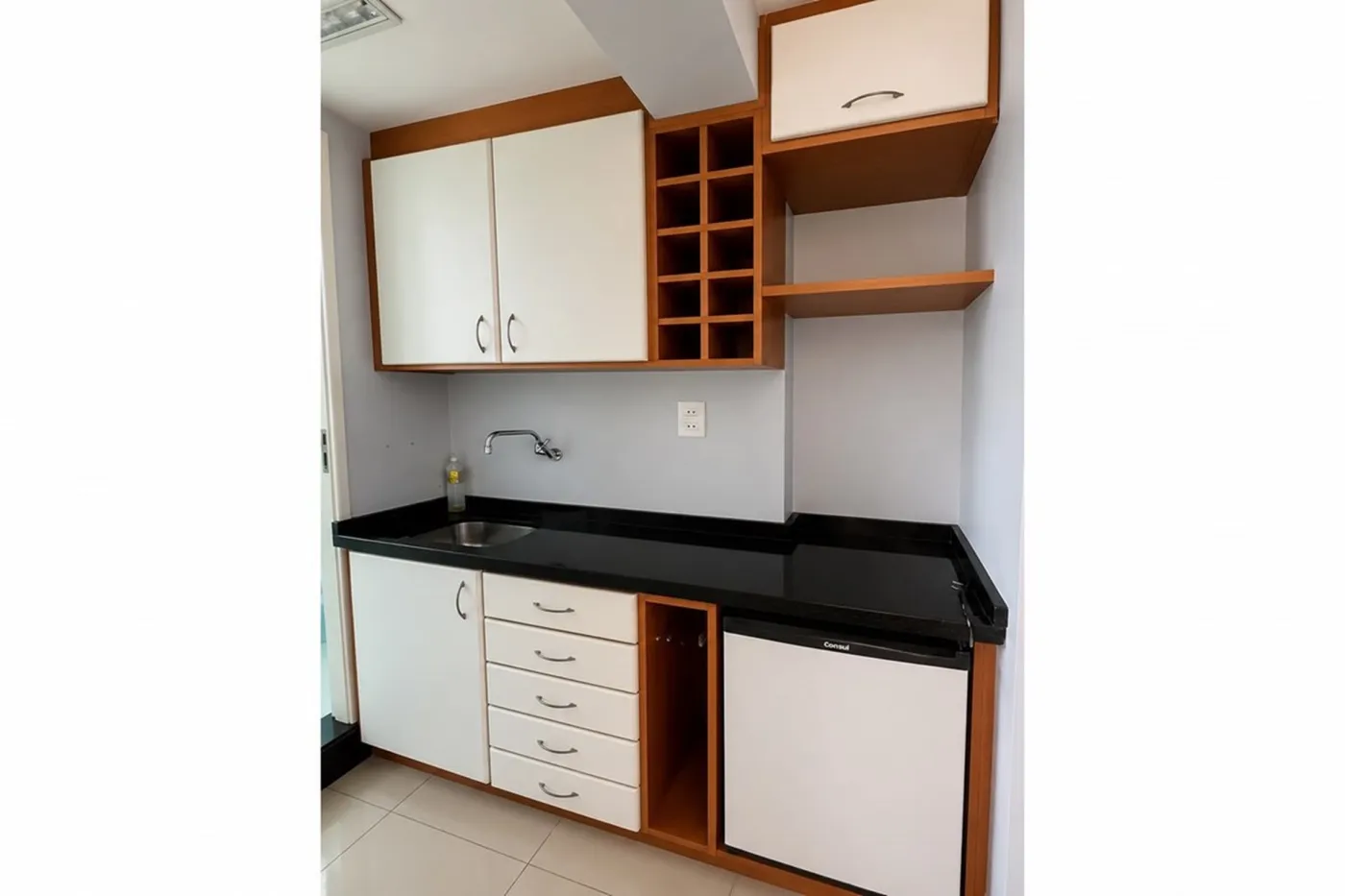 CQDJ 121 Sala 610241049-3 - REMAX 520 Exclusividades — foto 2