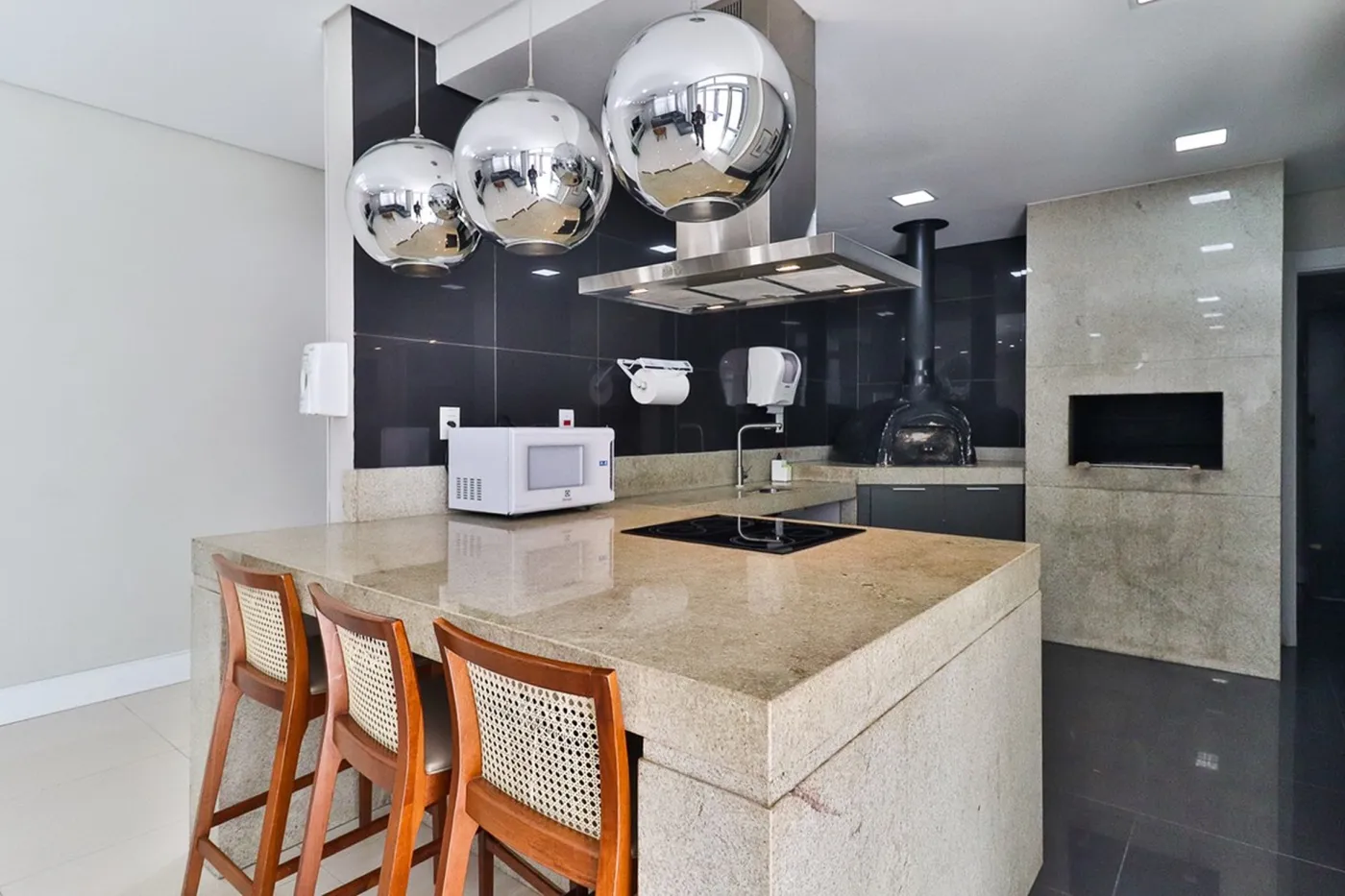 JDSSJE 555 Apto 610101018-27 - REMAX Tri Exclusividades — foto 5