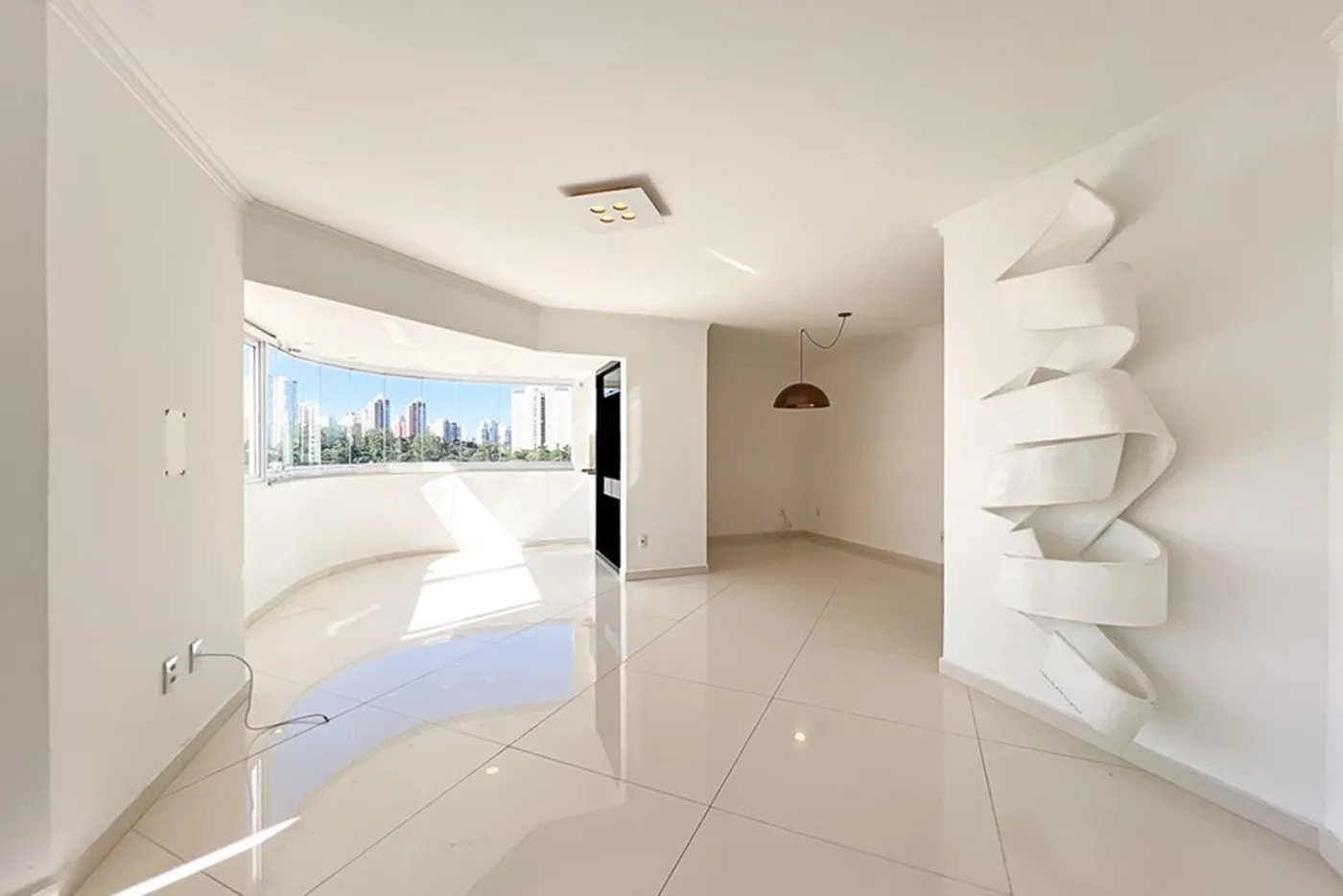 PJRU 932 Apto 601371060-28 - REMAX Boutique Exclusividades