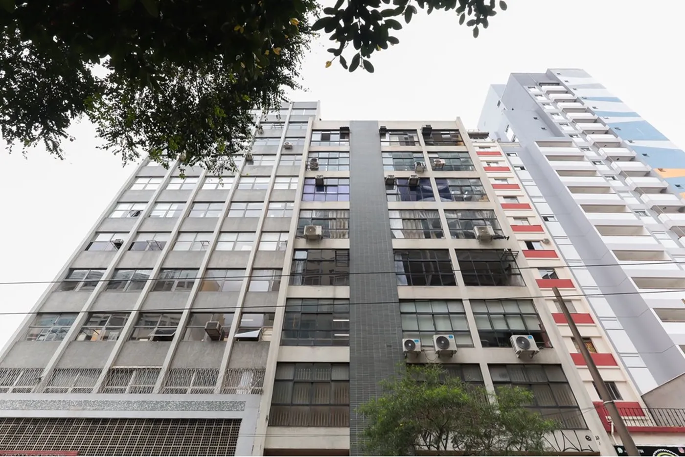 VBMS 200 Sala 602101005-137 - REMAX Paradisus Exclusividades