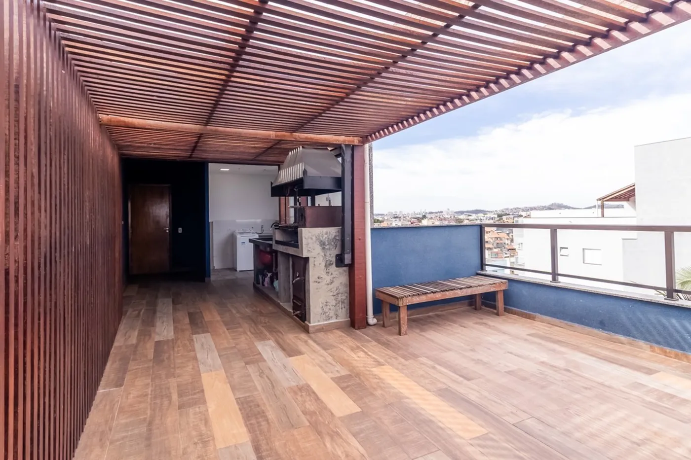VCI 104 Apto 630821021-30 - REMAX Exclusive Exclusividades