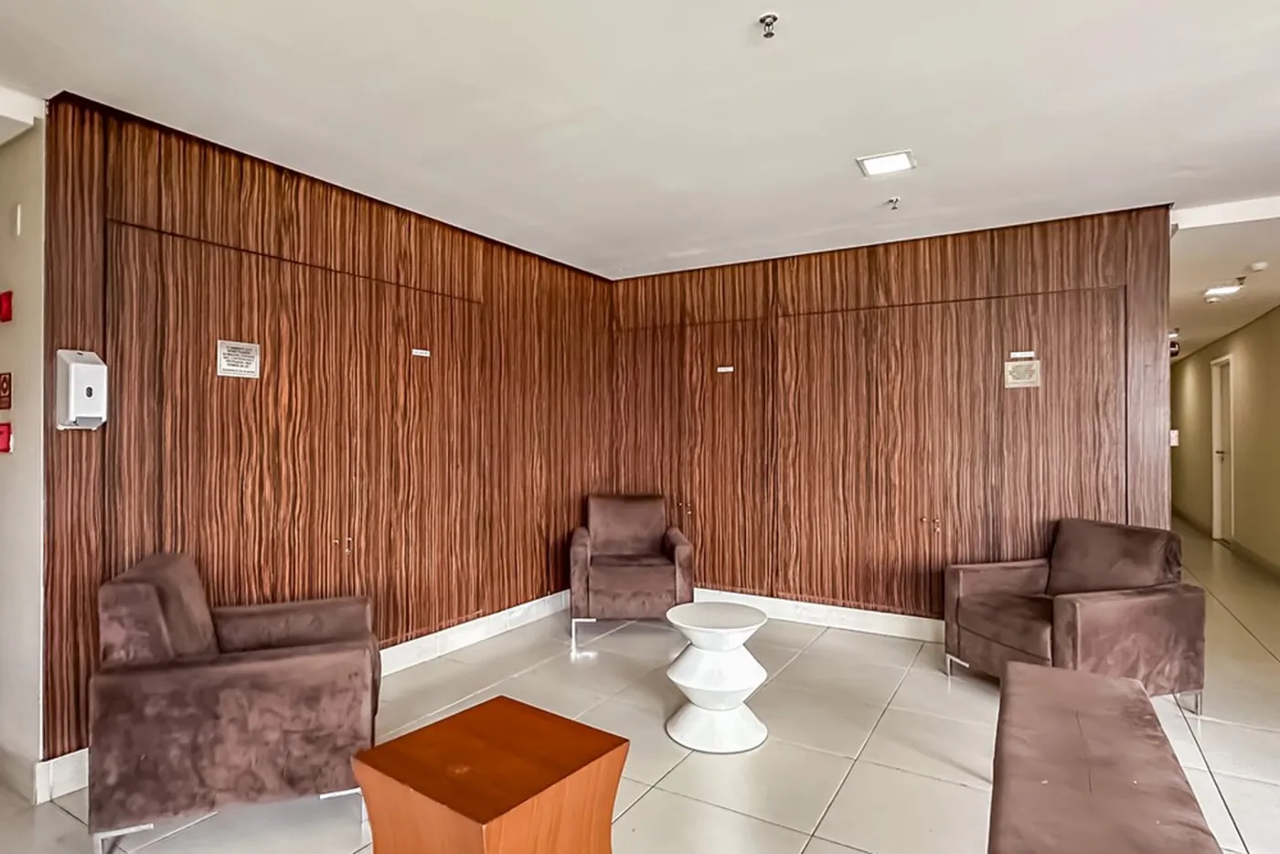 MAG 172 Sala 601131004-188 - REMAX Ares Exclusividades — foto 5