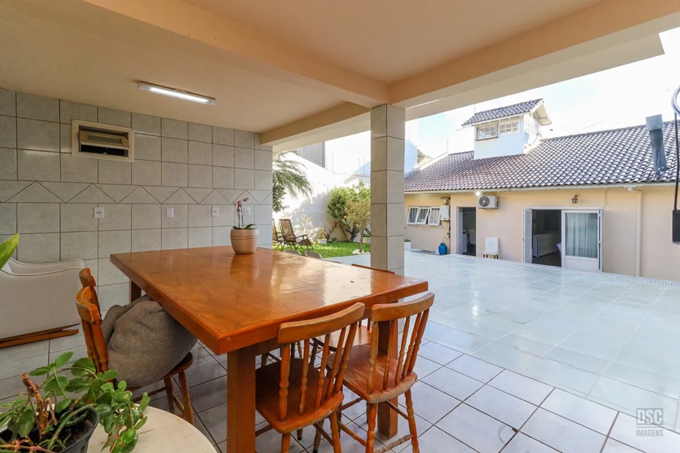 JIEB 118 612511077-18 - REMAX Moderna Exclusividades — foto 3