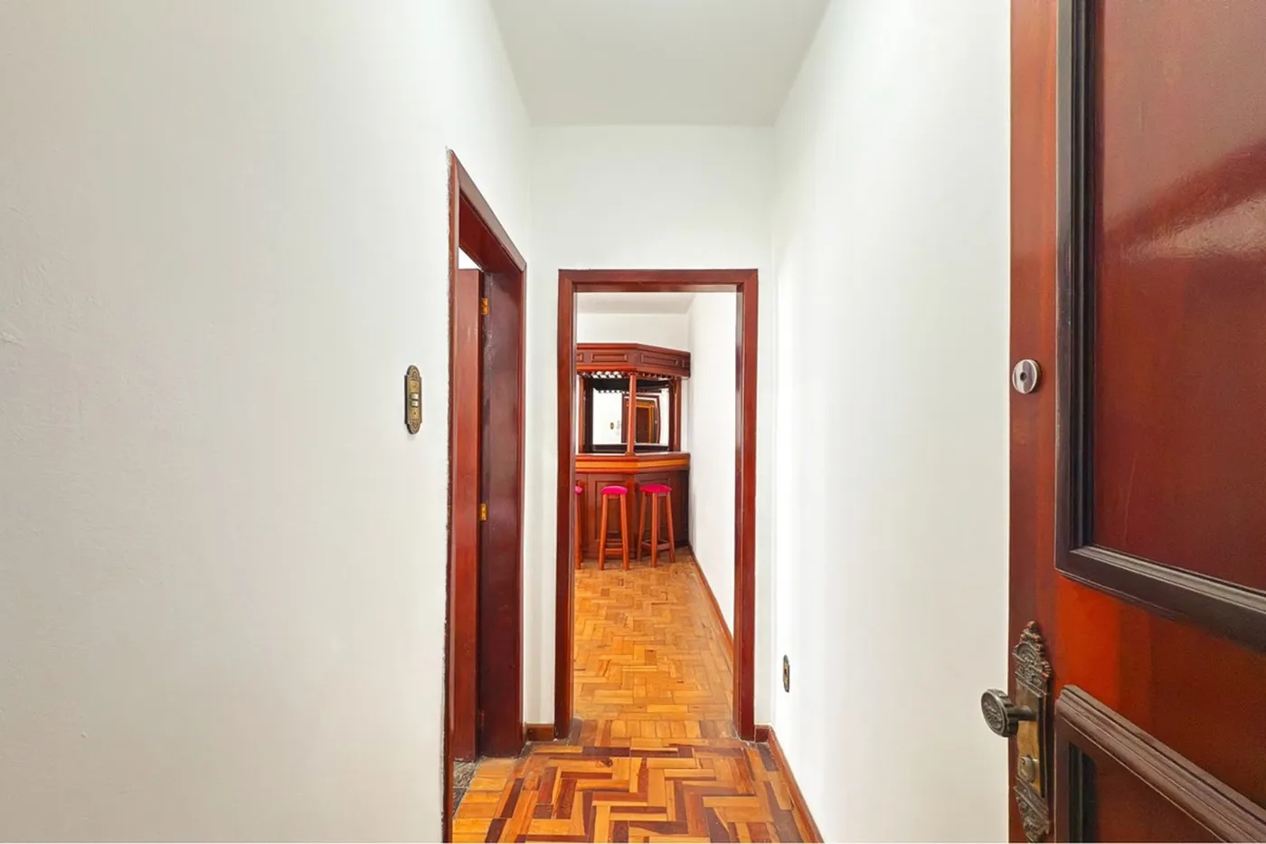 IAB 807 Apto 610371025-18 - REMAX Rocket Exclusividades