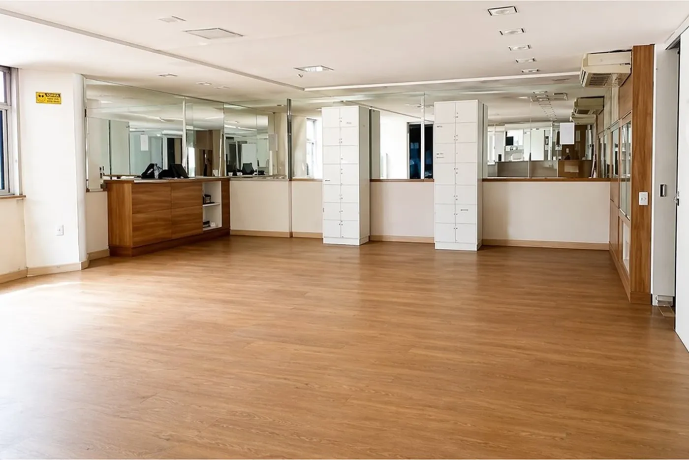 CPI 35 Sala 620231026-3 - Remax Central Partners Exclusividades — foto 5
