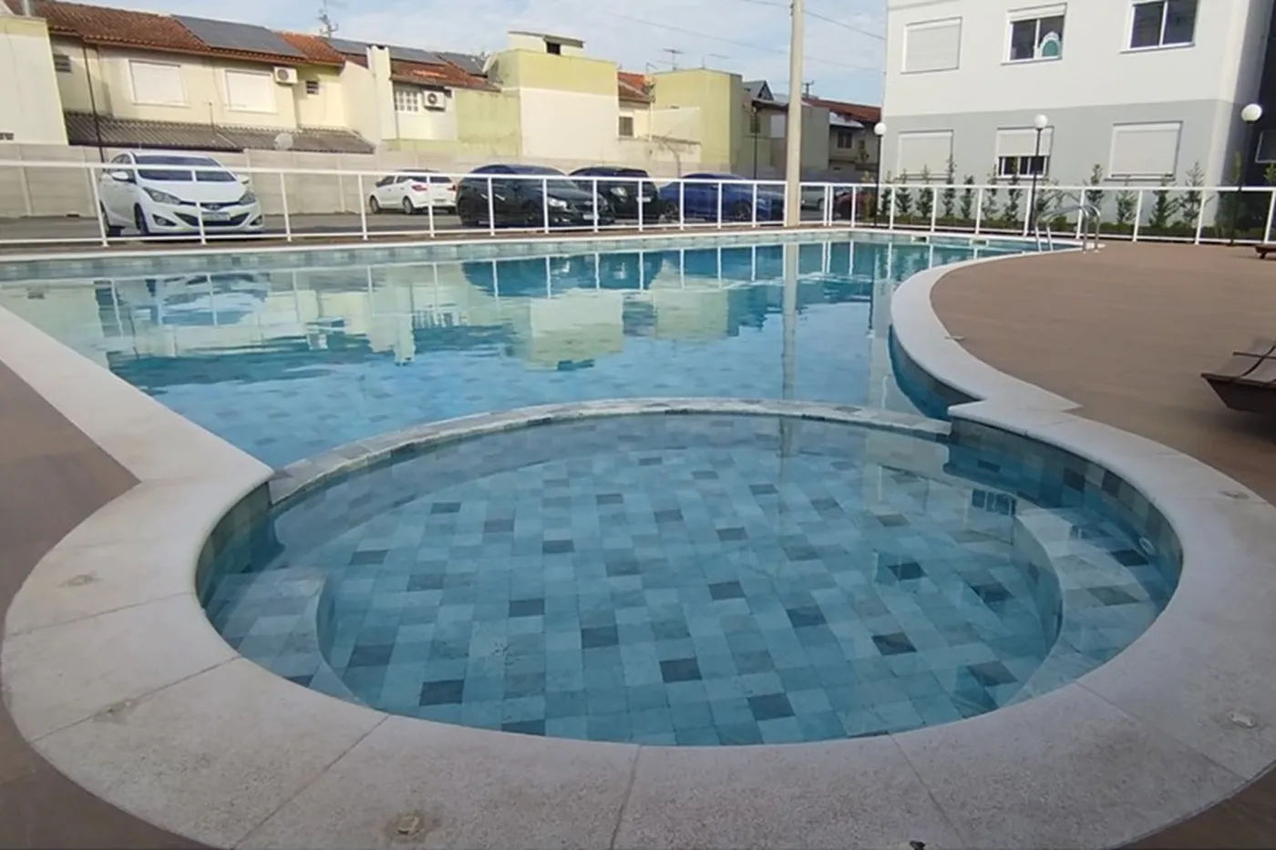 IHS 761 Apto 610241023-92 - REMAX 520 Exclusividades — foto 2