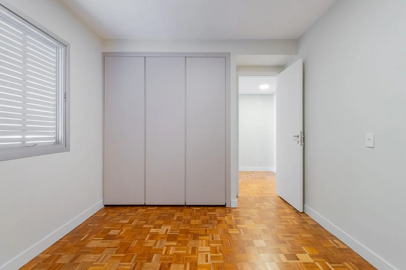 BI 555 Apto 601081006-149 - REMAX Lepex Exclusividades — foto 5