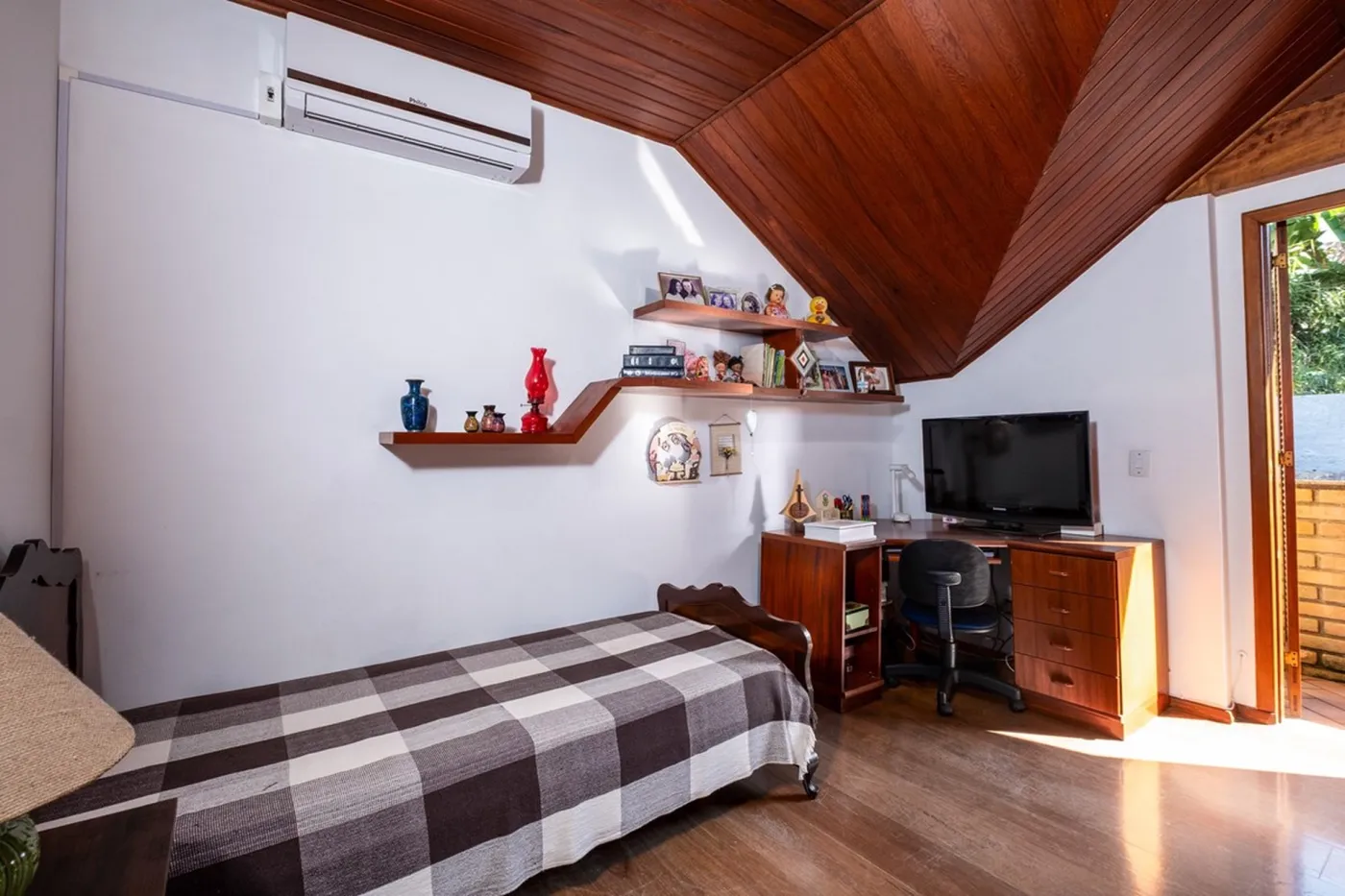 JPVP 102 590441064-26 - REMAX Dream On II Exclusividades — foto 2