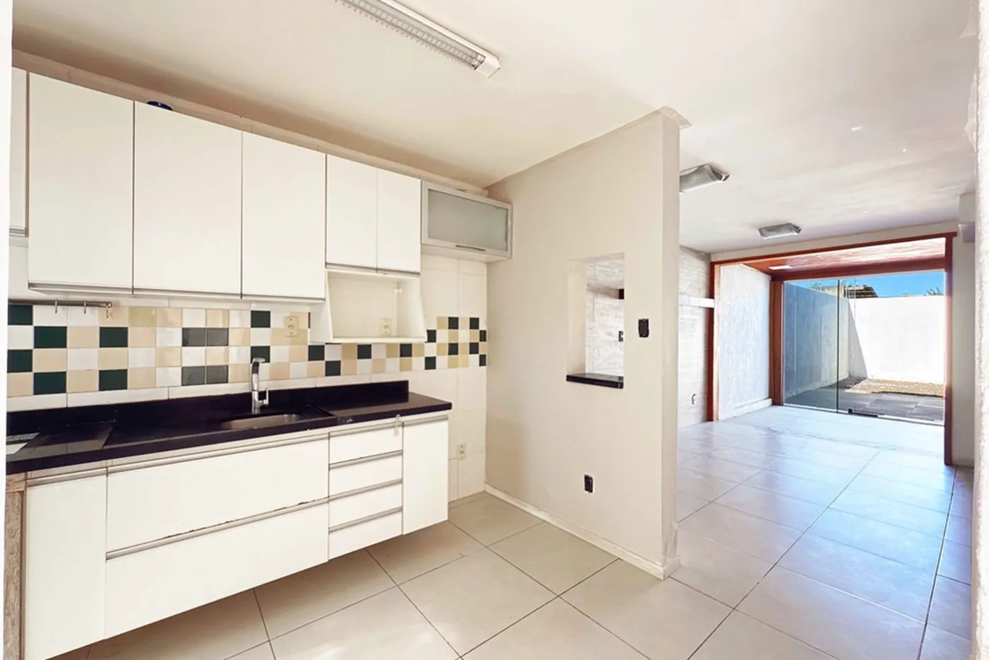 GHK 65 610191035-137 - REMAX Casa Sul Exclusividades