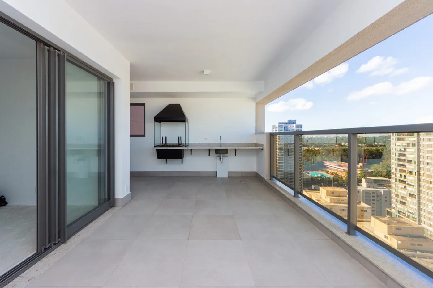 JDAJG 271 Apto 601131064-80 - REMAX Ares Exclusividades