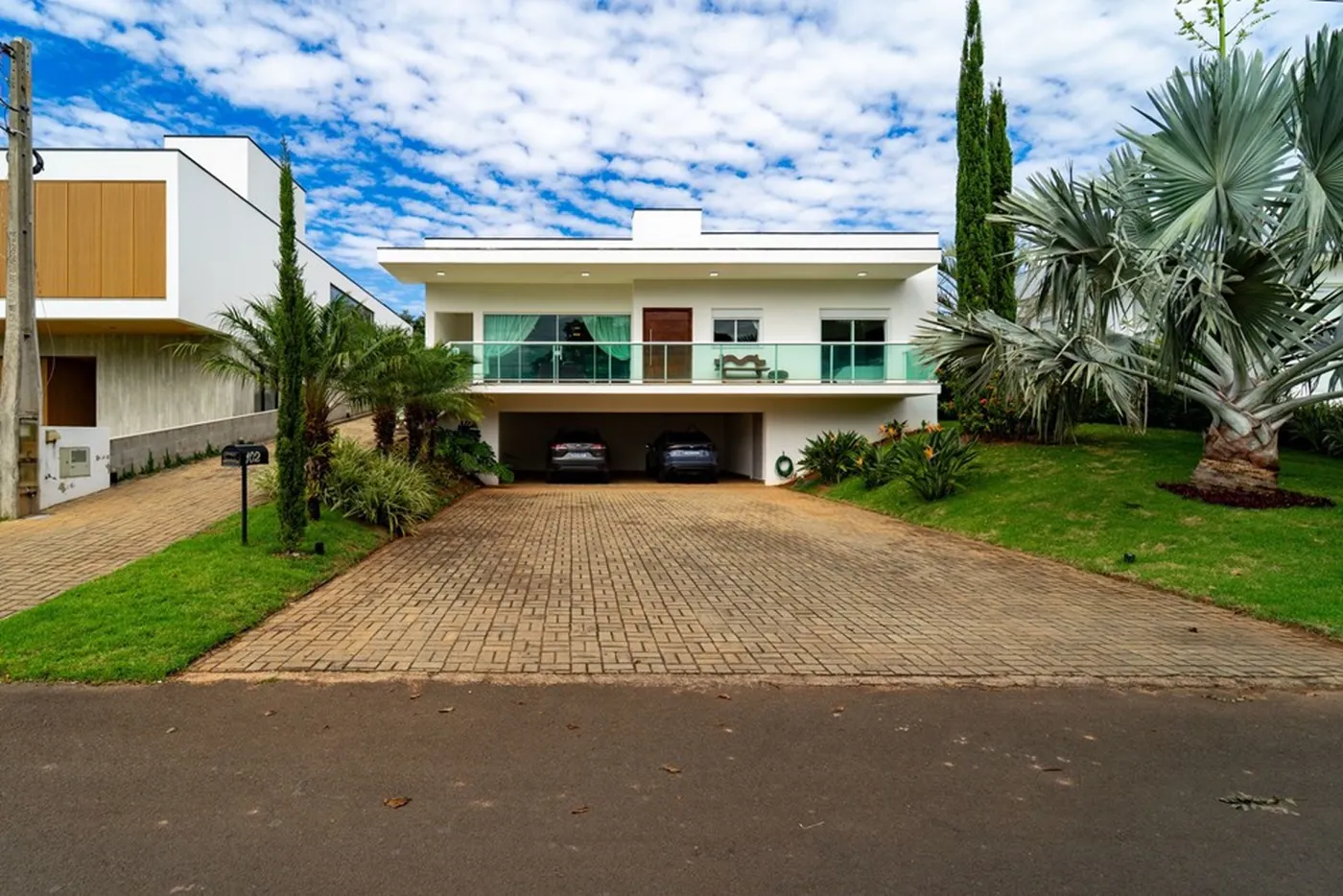 PCI(M 102 Casa 690591004-73 - REMAX Máxima Exclusividades
