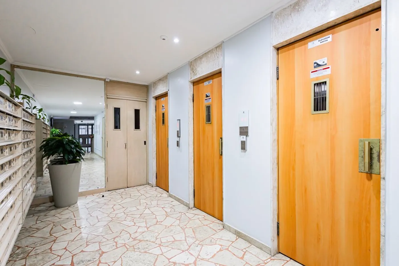 CHBDM 652 Apto 612521081-11 - REMAX Place Exclusividades — foto 5