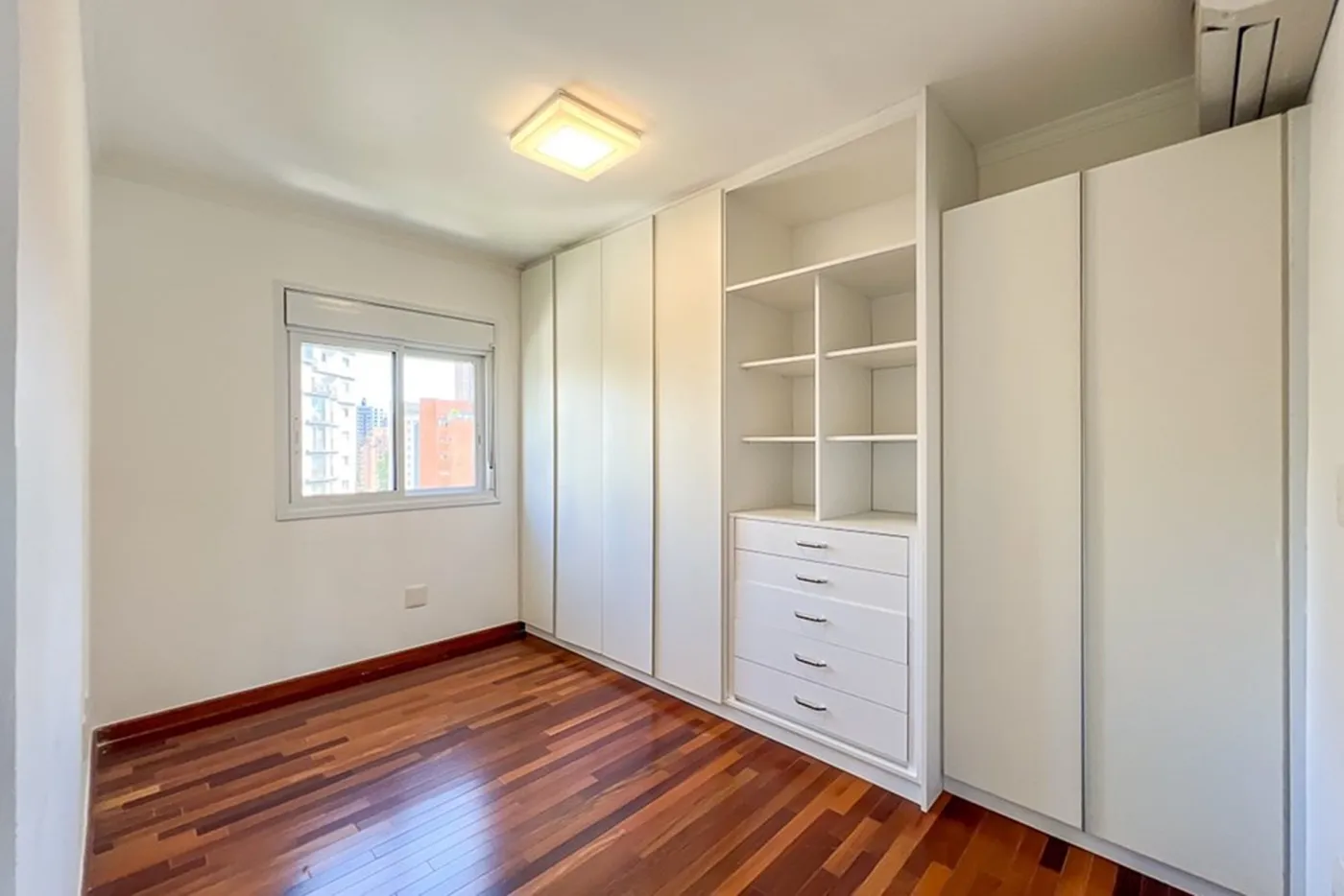 PJRU 932 Apto 601371060-28 - REMAX Boutique Exclusividades — foto 2