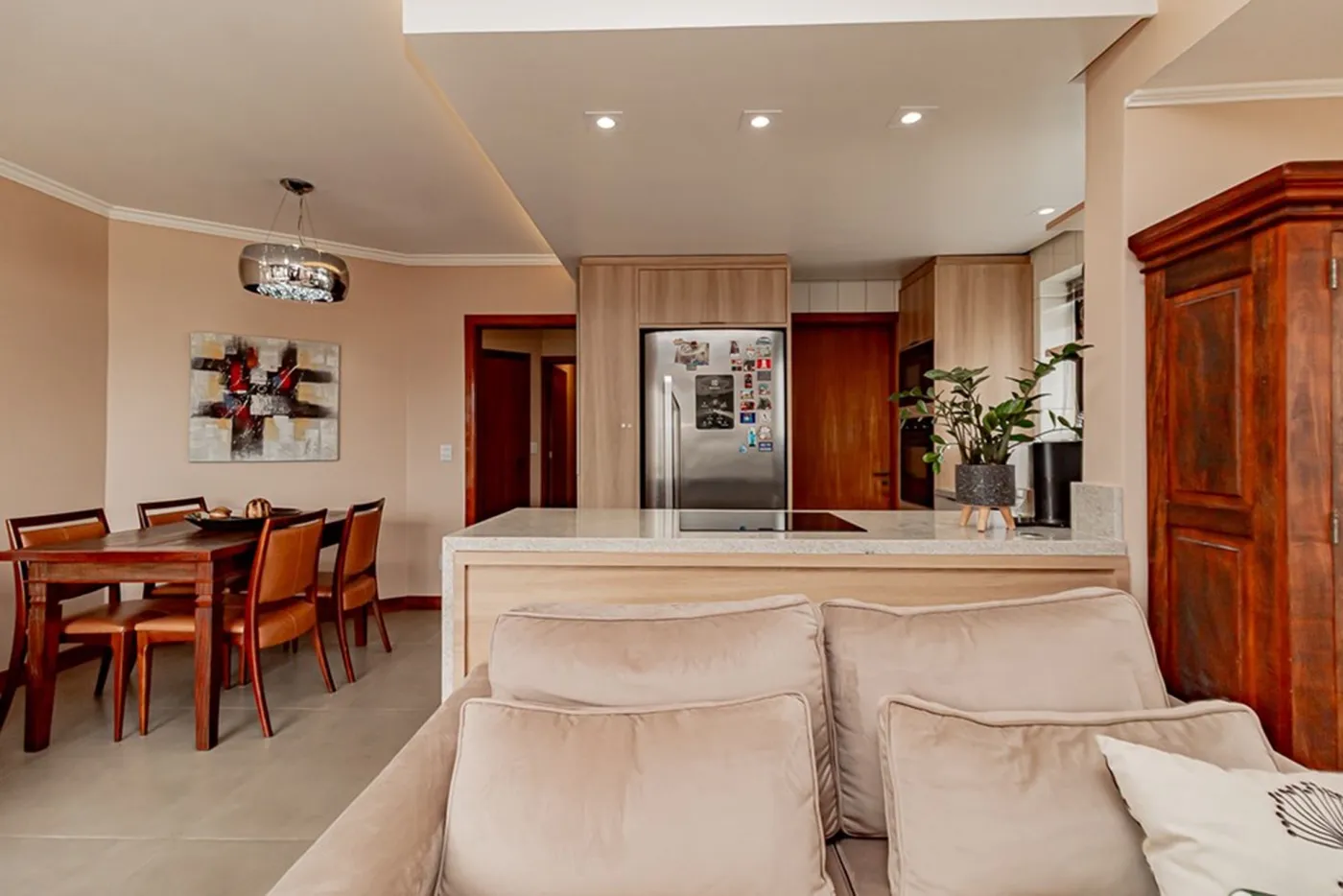 MDDDJ 589 Apto 610221014-314 - REMAX Donno Exclusividades