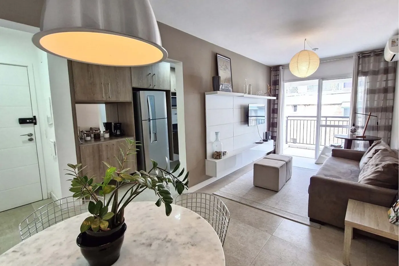JLPL 725 Apto 601131003-115 - REMAX Ares Exclusividades