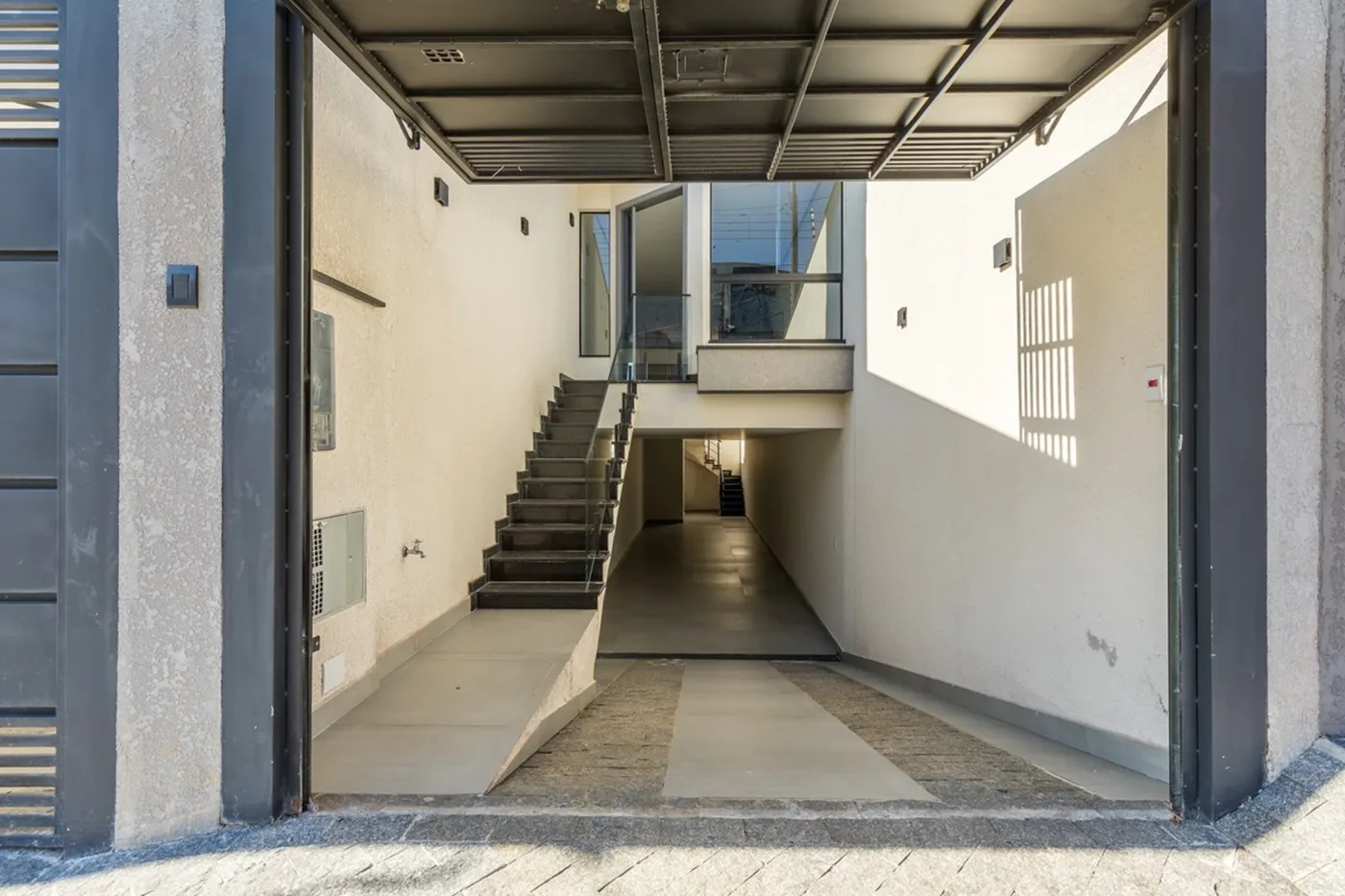 TFO 332 Casa 602221035-15 - REMAX Galeria Exclusividades
