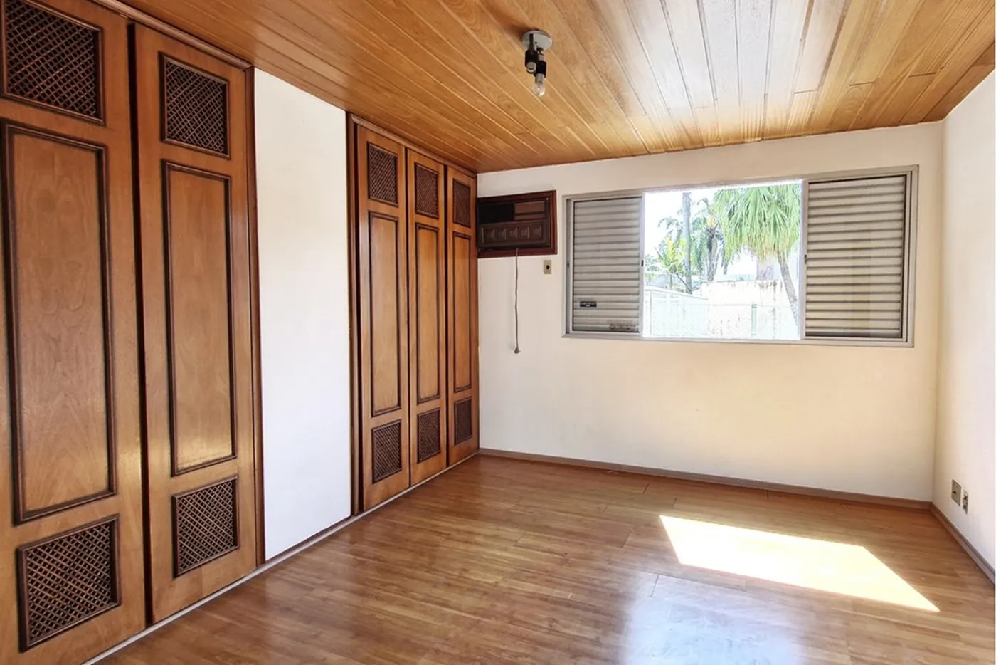 SASV 234 601361045-23 - REMAX Trio Exclusividades — foto 2