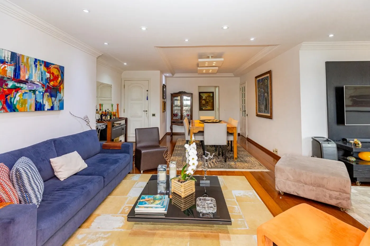 VNCCMC 595 Apto 601131015-96 - REMAX Ares Exclusividades