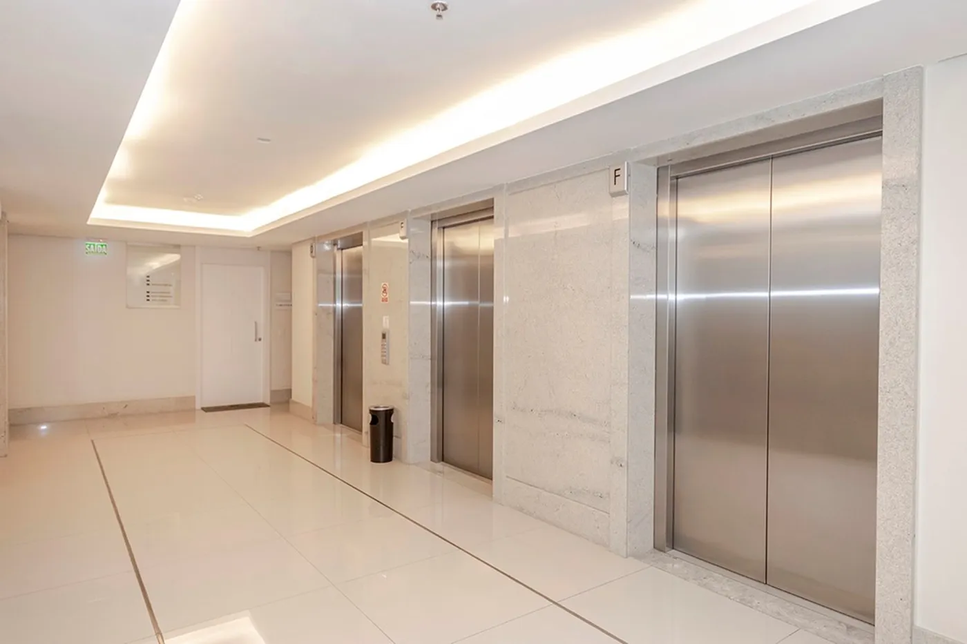 PDBI 40 Sala 612541029-51 - REMAX Street Exclusividades — foto 2