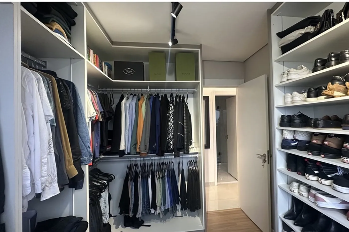 RRDRR 1174 Apto 630821031-27 - REMAX Exclusive Exclusividades — foto 2