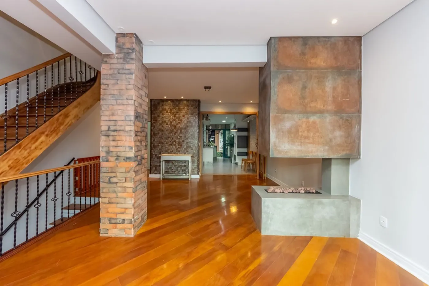 VCM 157 Casa 601131094-8 - REMAX Ares Exclusividades