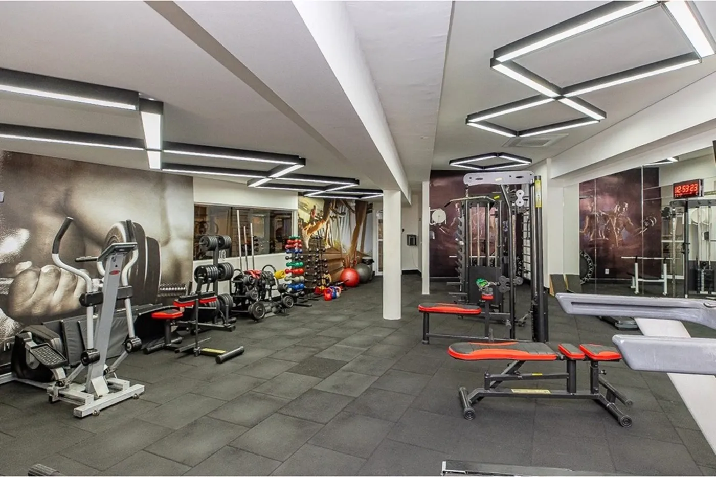 VAFP 690 Casa 601371045-23 - REMAX Boutique Exclusividades — foto 2