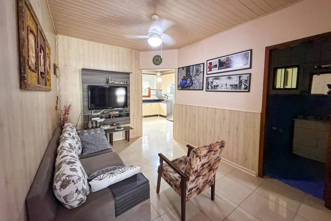 IA 132 612651021-72 - REMAX Pillares Exclusividades
