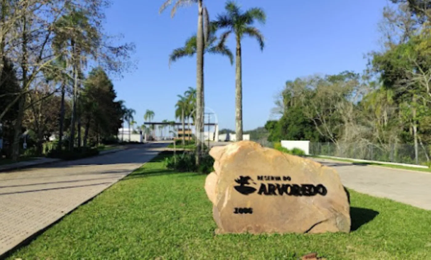 Reserva Arvoredo Terreno QGL9 - Allgayer Avulsos — foto 2