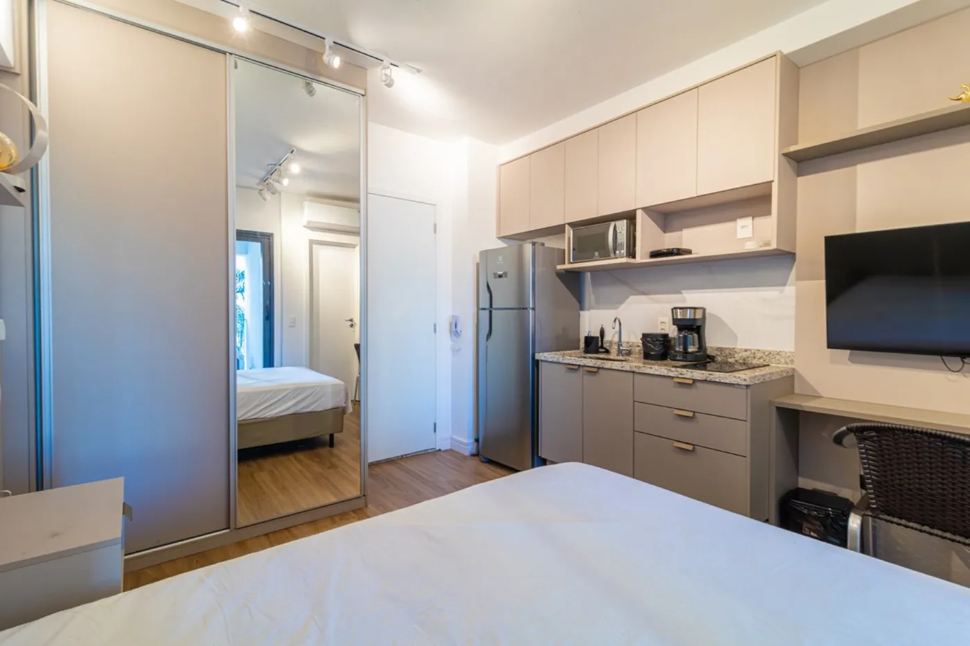 CKDA 48 Apto 601401003-79 - REMAX Paradisus Exclusividades