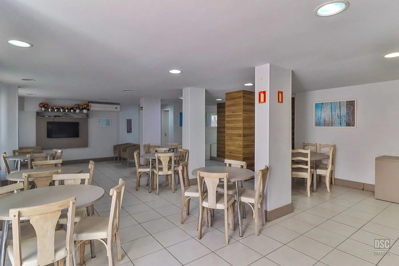 JISLFJ 230 Apto 612511077-14 - REMAX Moderna Exclusividades — foto 2